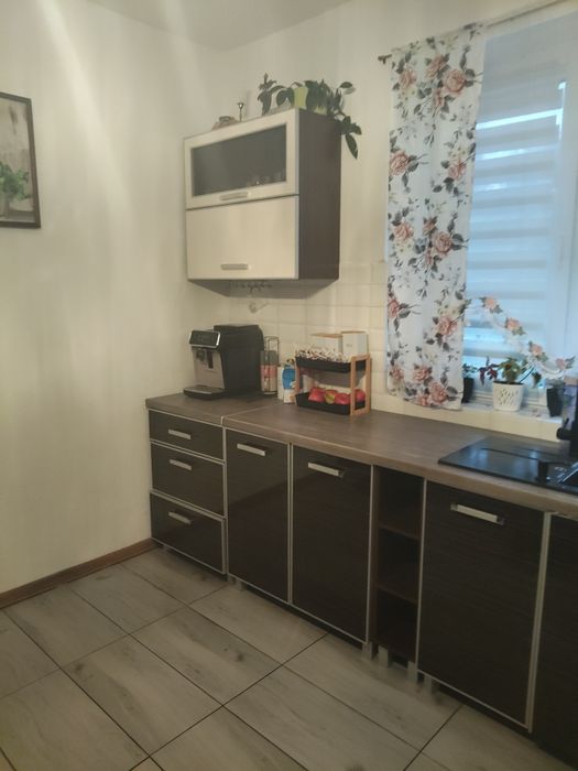 Meble kuchenne i lada gratis hokery szare