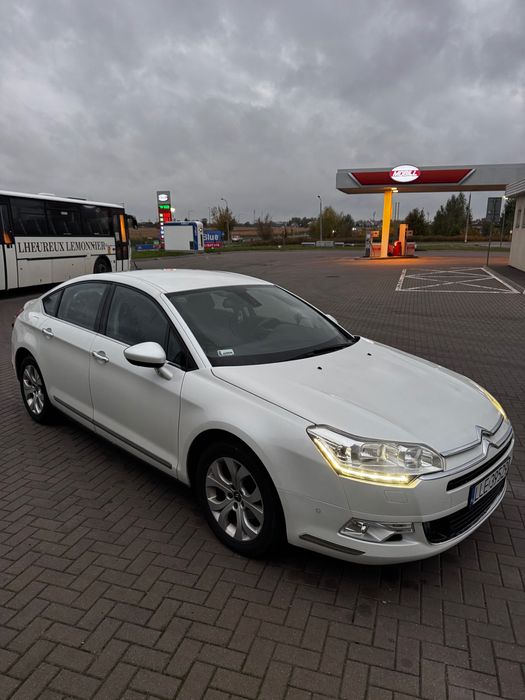 Citroen C5 III 2.0 HDI (140 KM) • Sedan • 2013 • Biała perła