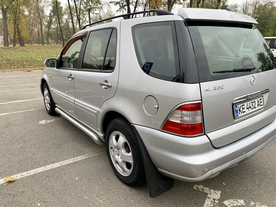 Mercedes Benz W163 ML 350