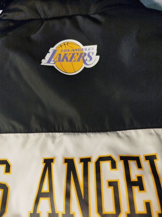 Kurtka Lakers oryginalna gratis czapka