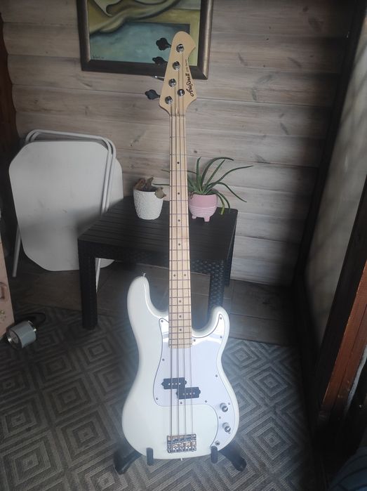 Gitara basowa Aria Pro II STB-PB/M WH precision bass w stylu fender