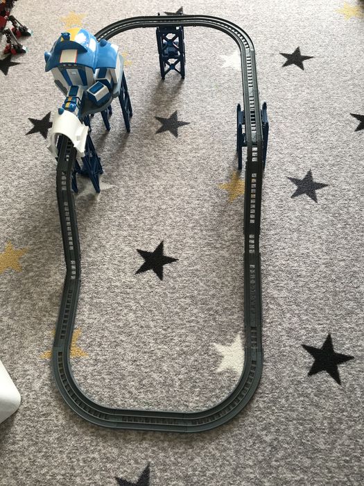 Pociag z torami Robotrains