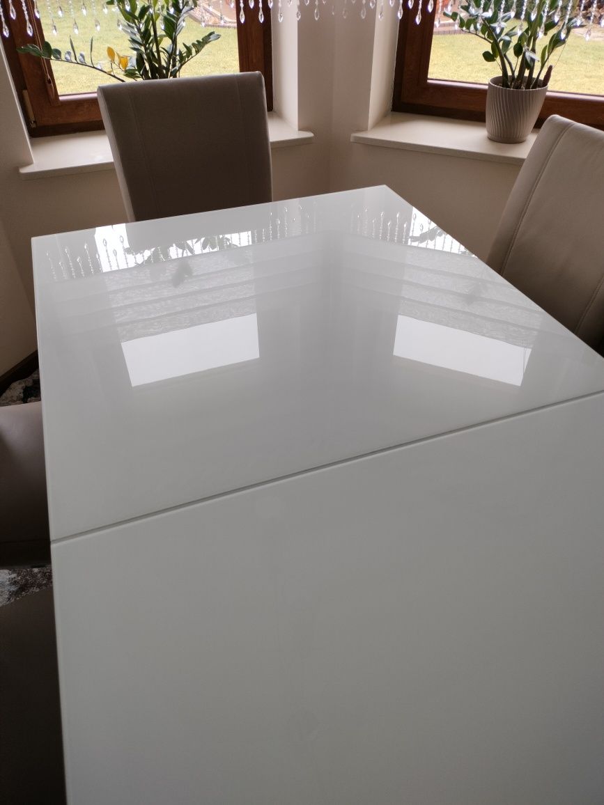 Stół ze szklanym blatem 180x90