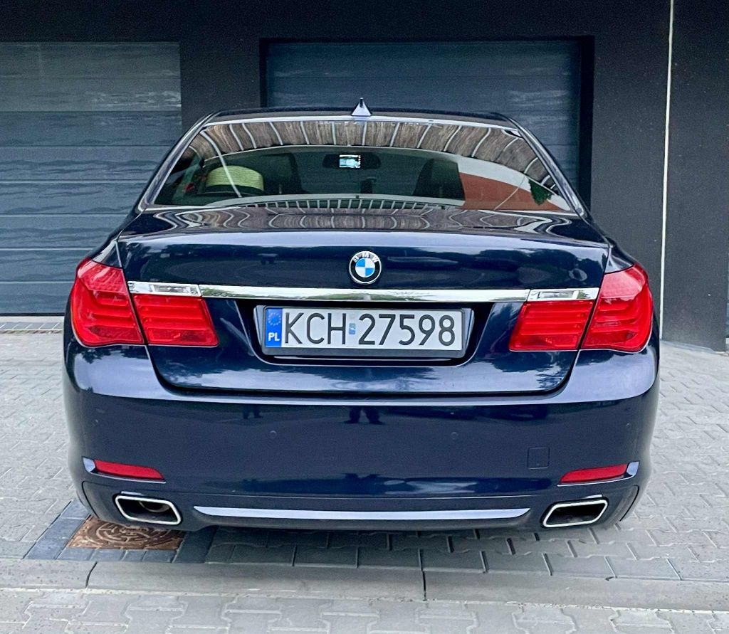 Witam sprzedam lub zamienię  bmw 740d