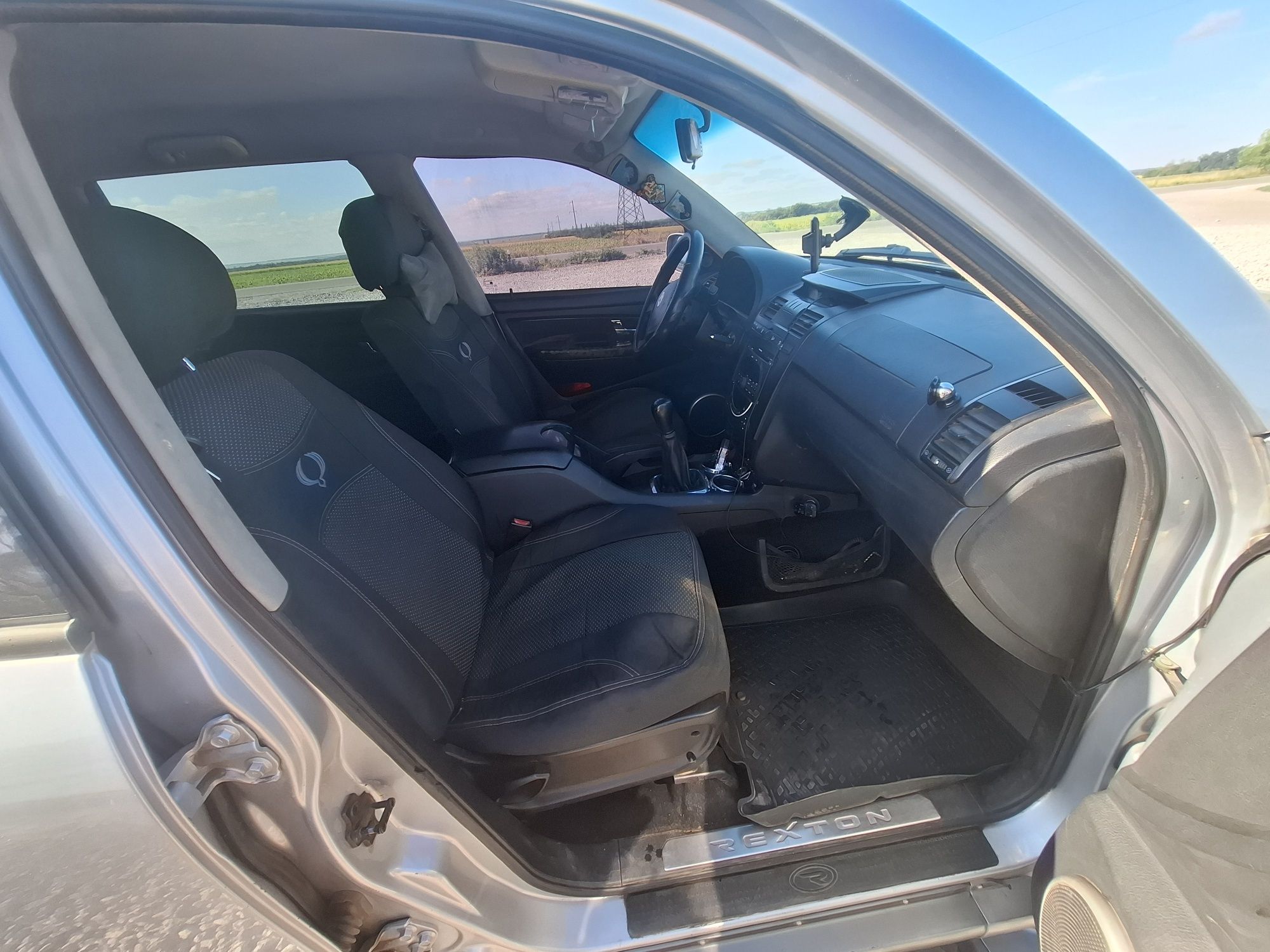 Продам SSANGYONG Rexton 2