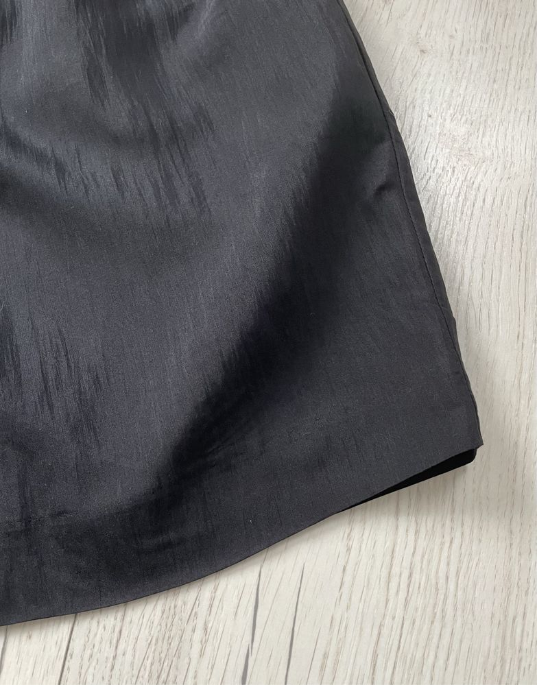 Czarna dopasowana ciemna mini spódnica cienka elegancka wizytowa S