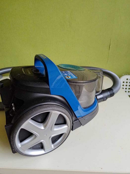 Продам пилосос Philips PowerPro Active FC9570/01