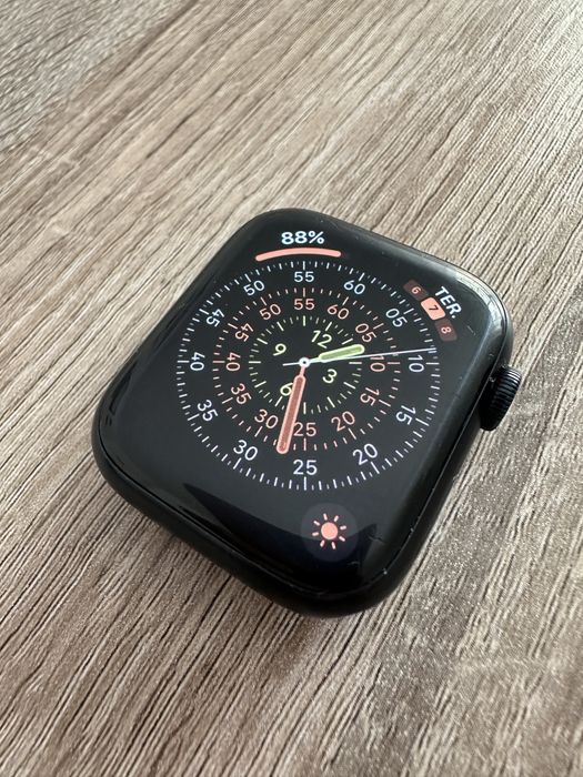 Apple Watch Séries 8 45 mm