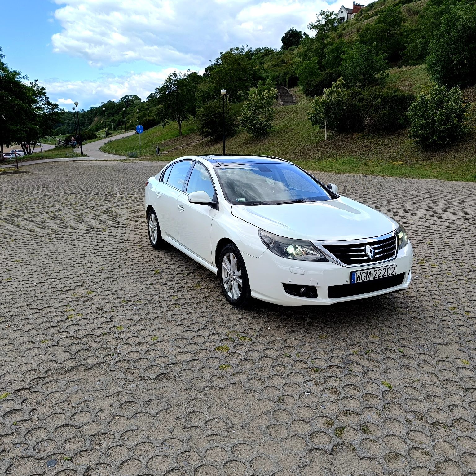 Renault Latitude