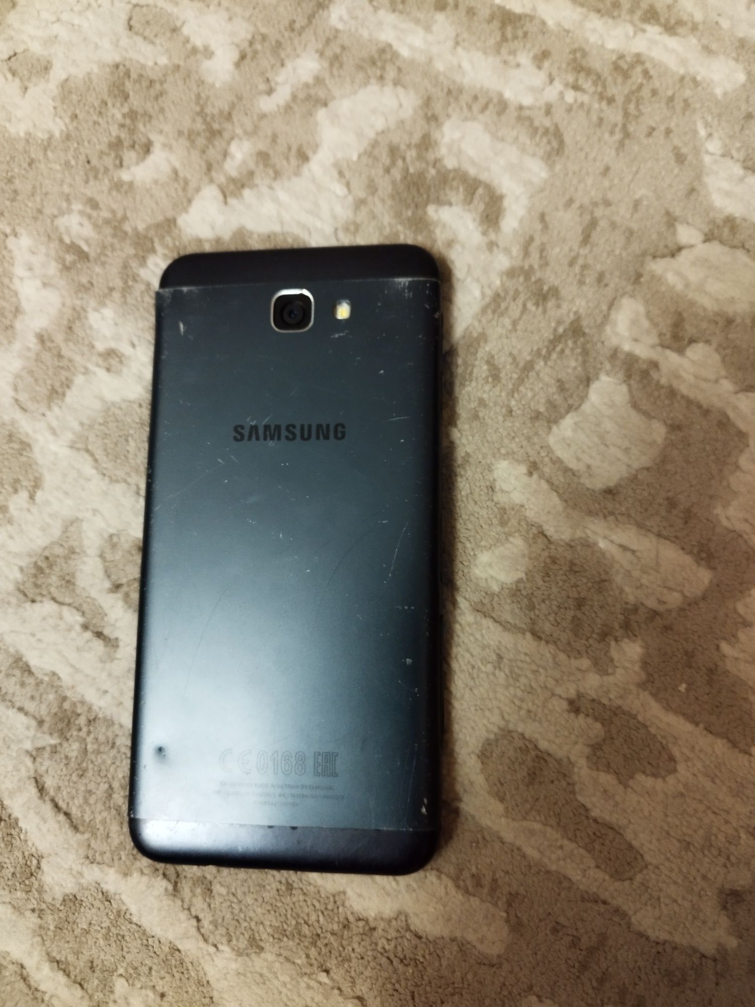 Продам телефон Samsung galaxy J5 prime SM-G570F