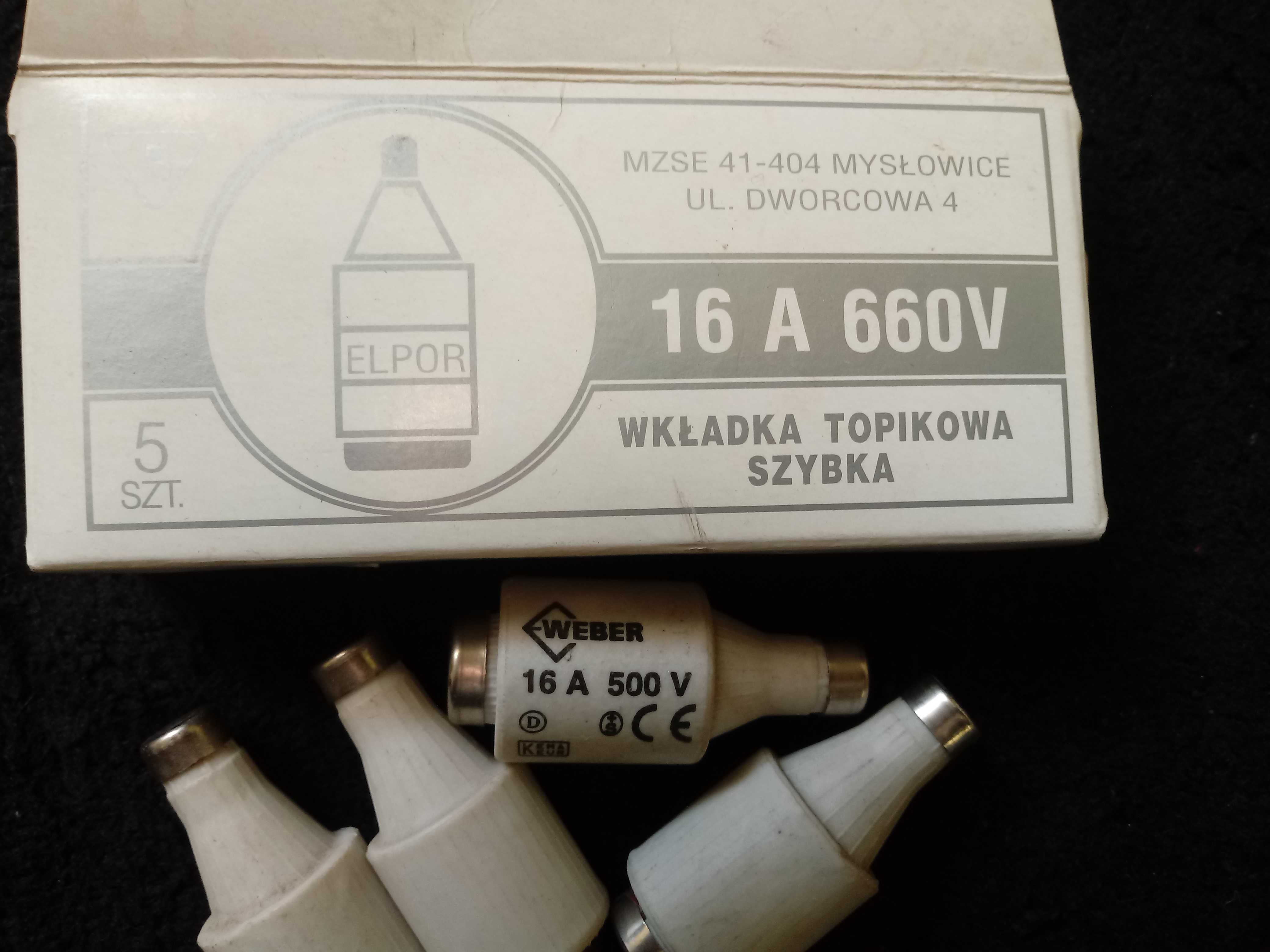 Bezpieczniki: topikowe 16 A i 25 A i  Automatyczne wkręc. 10 A i 16 A