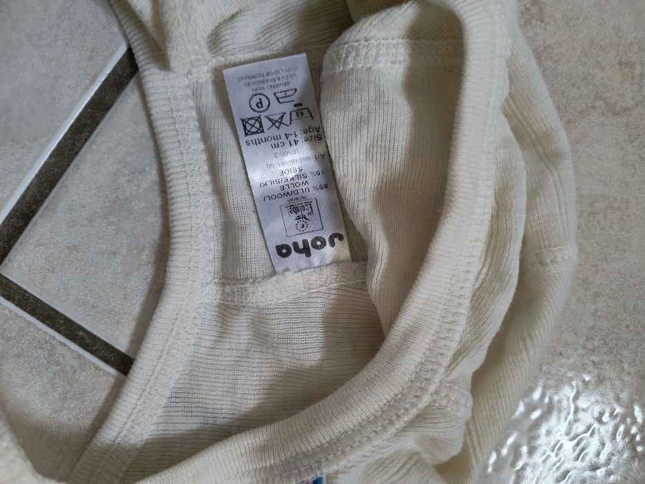 Zestaw z wełny merino body spodenki czapki botki Name IT Joha 56/62