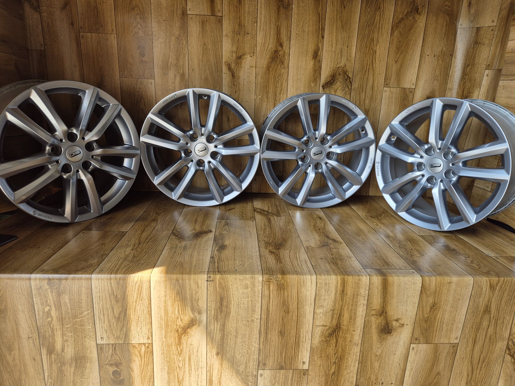 Alufelgi CMS 17 cali  5x112 et27 7,5j stan bdb Audi VW Seat skoda merc