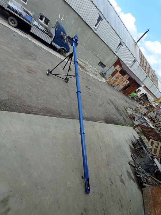 Шнековый погрузчик (винтовой конвейер, транспортер зерна) 133х4 м