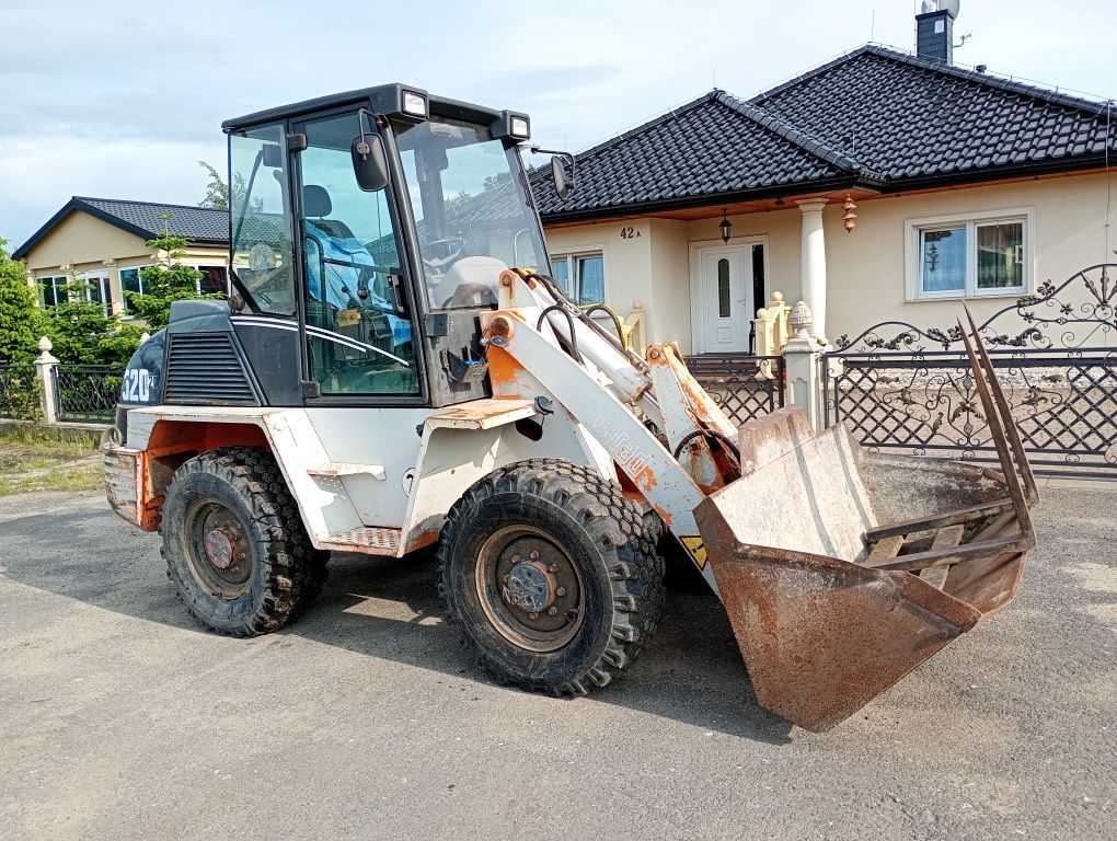 Ładowarka KRAMER 620