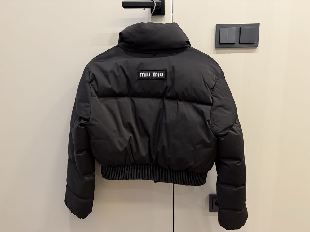 Продам куртку MIU MIU оригінал