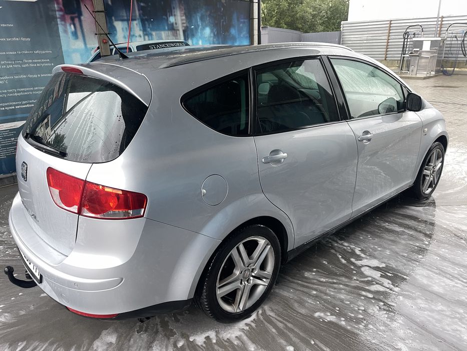 автомобіль seat altea xl