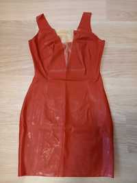Czerwona lateksowa sukienka S