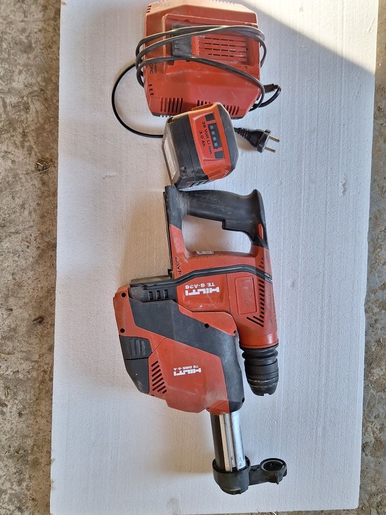 Hilti  zestaw (młotowiertarka + ładowarka + bateria+odkurzacz)