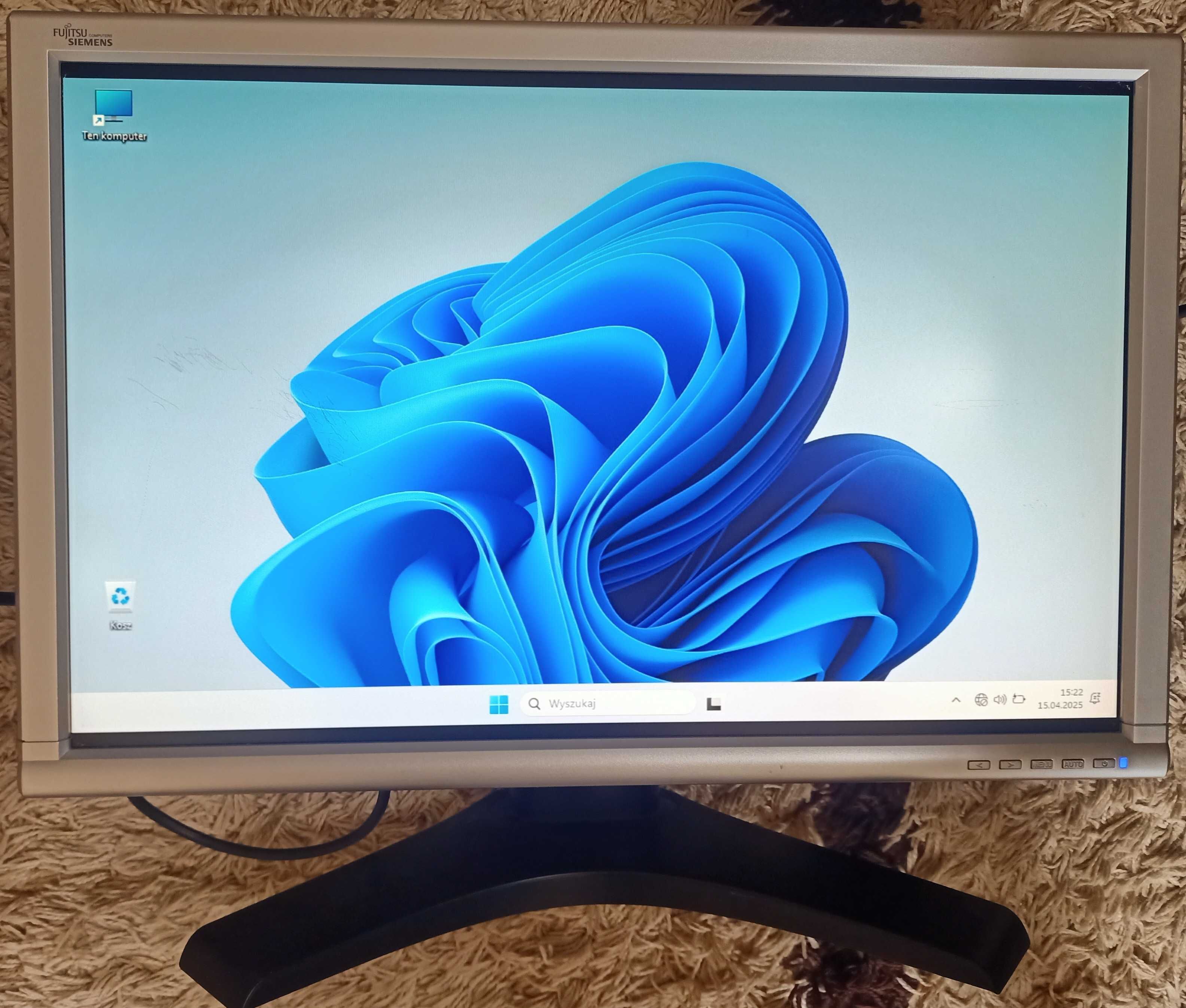 Fujitsu Siemens ScaleoView L24W-2 61,0cm (24") TFT