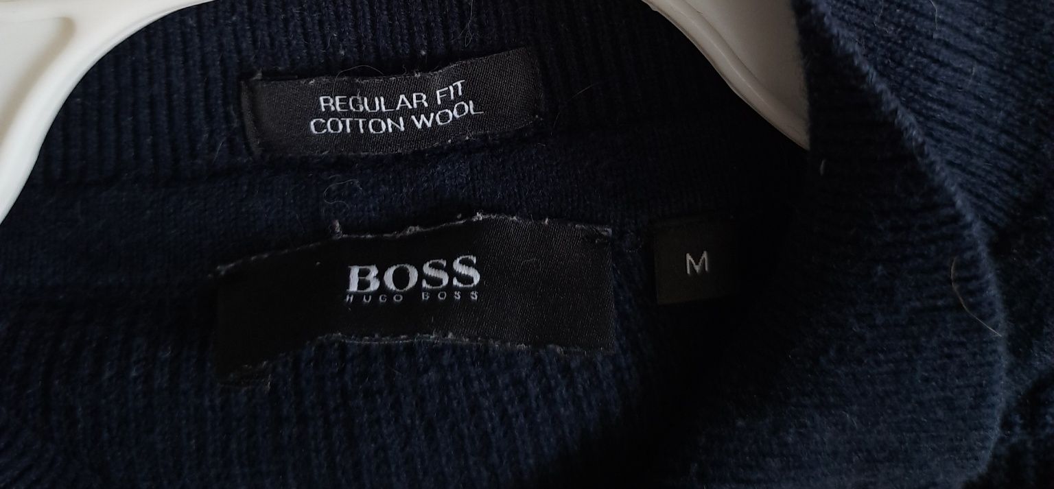 Granatowy sweter hugo boss (L)