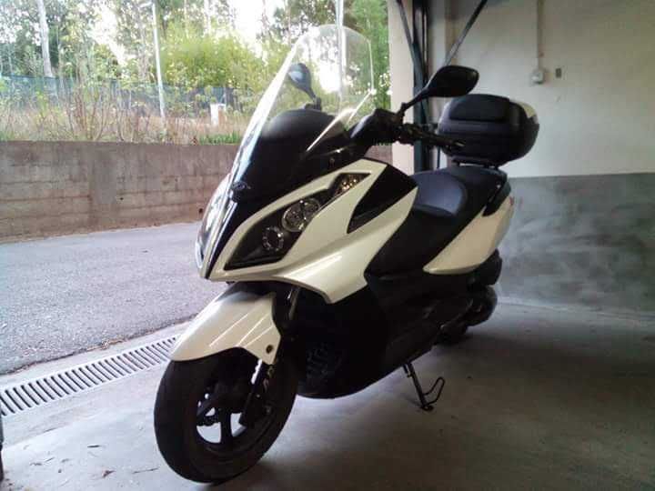 Scooter 300 i ABS