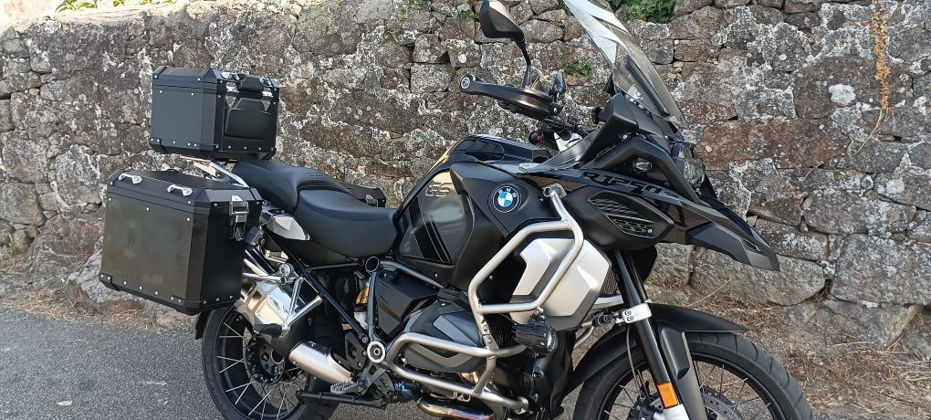 BMW R 1250 GSA ADVENTURE triple black ( última geração )