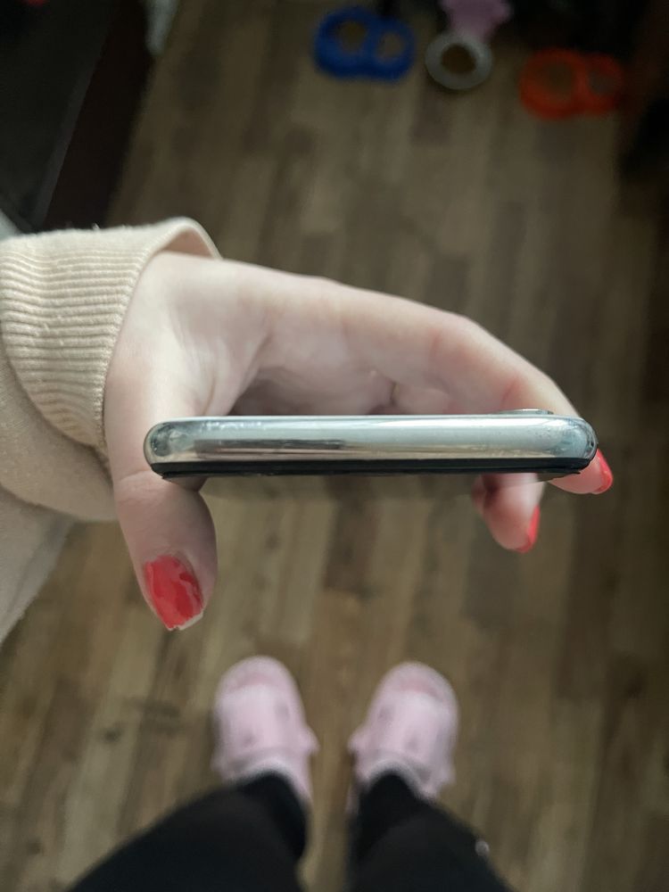 iPhone X, 100% акамулятор