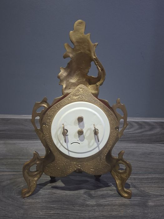 Stary zegar kominkowy ZSRR (Sprawny) Mosiądz. Wyczyszczony.