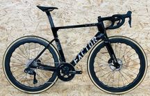 Bicicleta topo de gama Factor Ostro Vam - Ultegra Di2 12v - 49,54,56