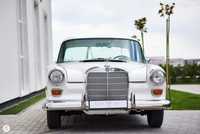 Biały Mercedes W110 do ślubu, retro , Klasyk samochód do ślubu
