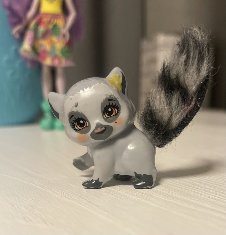 Lalka Enchantimals Lemur