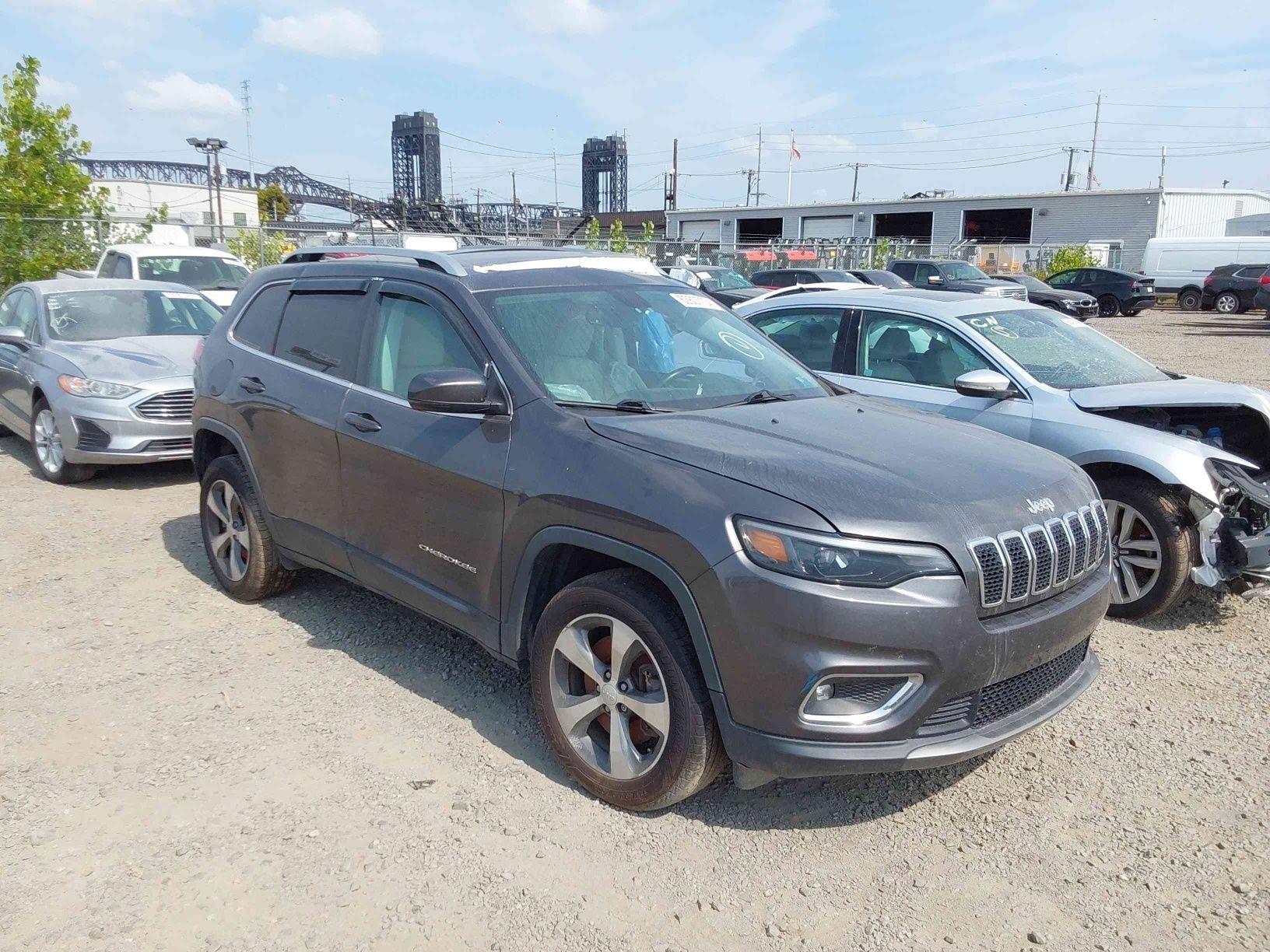 Разборка шрот запчасти запчастини Jeep Cherokee KL