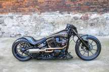 Harley-Davidson Softail Breakout RAPTOR Custom od Nine Hills Motorcycles