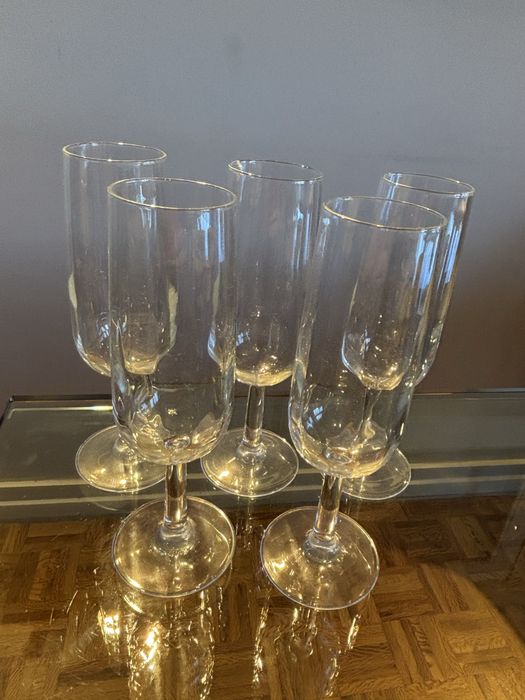 5 flutes de vidro