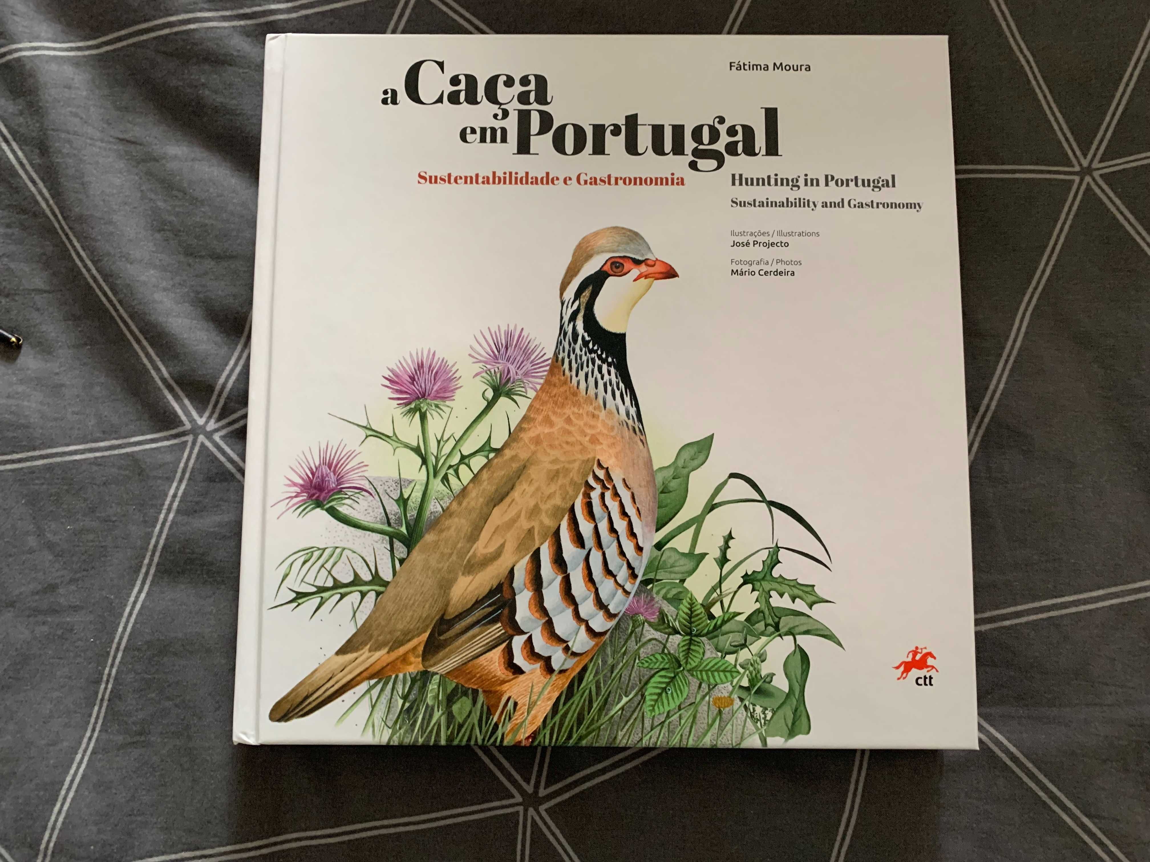 Livro A Caça em Portugal CTT - Filatelia