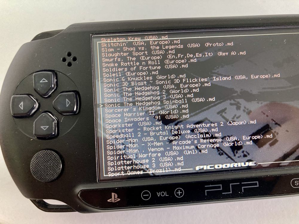 PSP + 5500 Jogos (Cartão 64GB) + Carregador