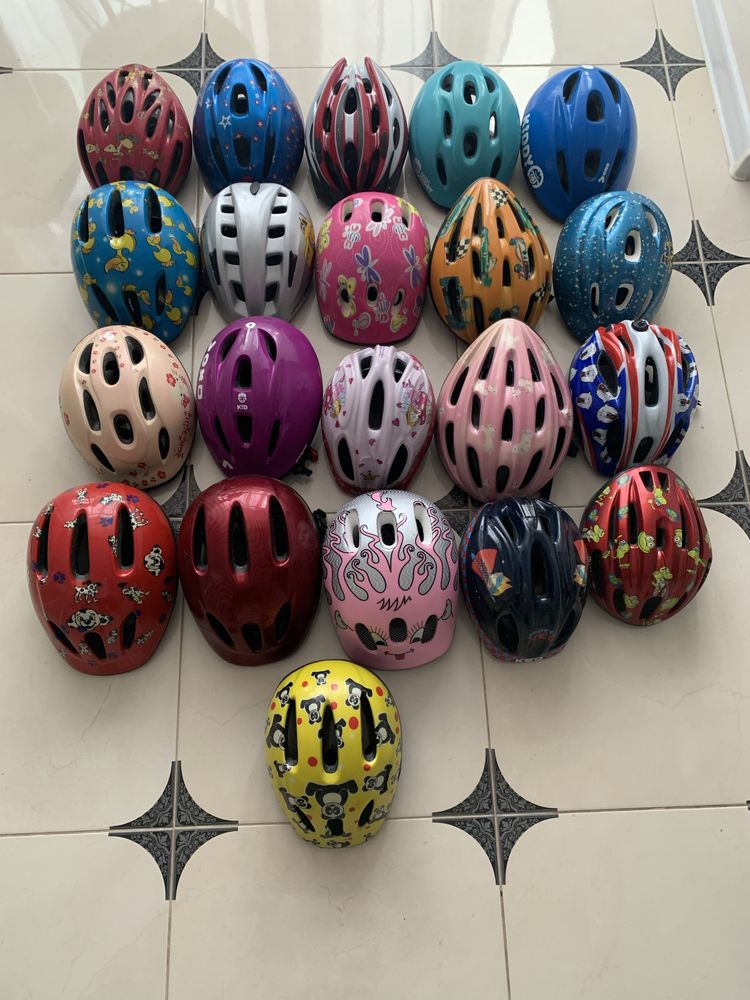 Шоломи дитячі велосипедні шлеми