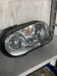 Farol golf 4 esquerdo