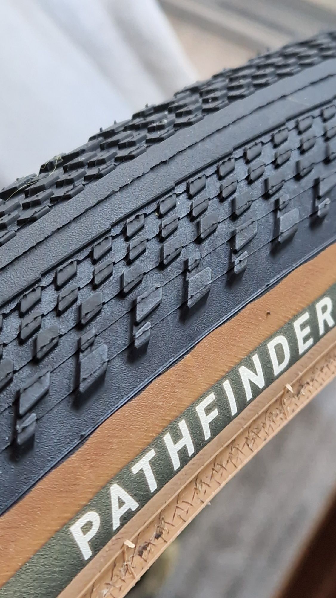Specialized pathfinder 700x40