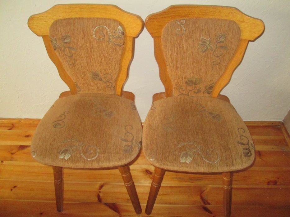 Dwa solidne krzesła drewniane OKAZJA