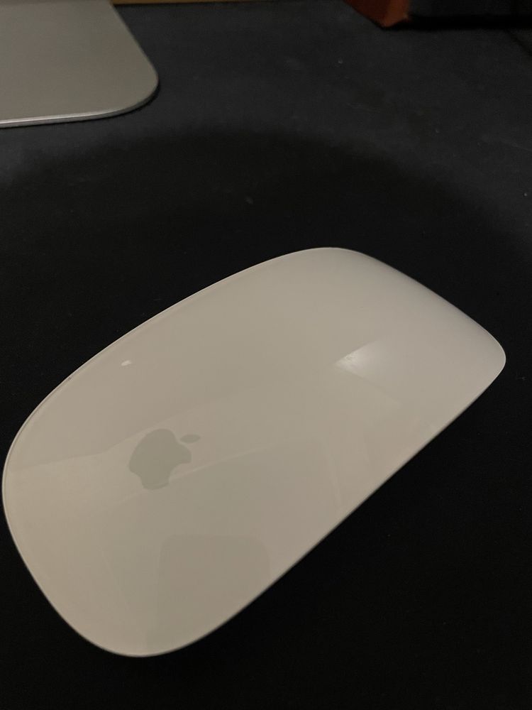 Продам мышь magic mouse 3