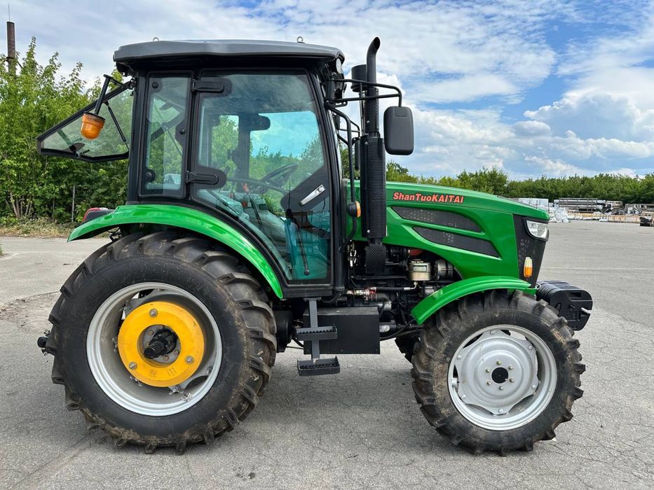 Трактор КАТА KB904 90 кінських сил
