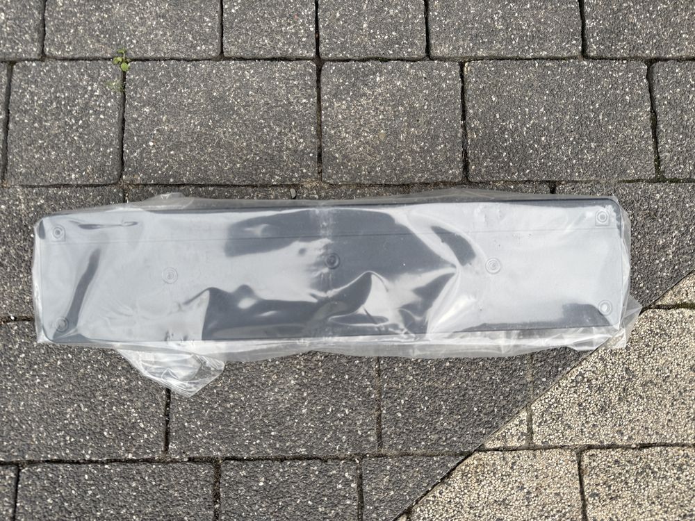 Podkładka pod tablicę rejestracyjną Mercedes SL 500 R230 Europa