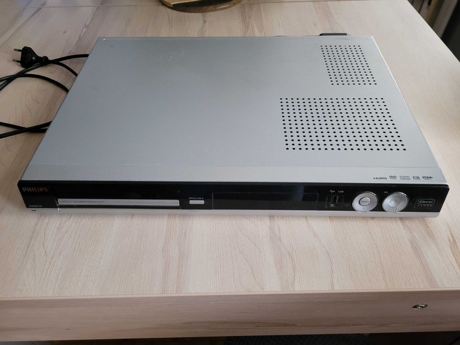 Philips Zestaw Kino Domowe + Głośnik + Subwoofer