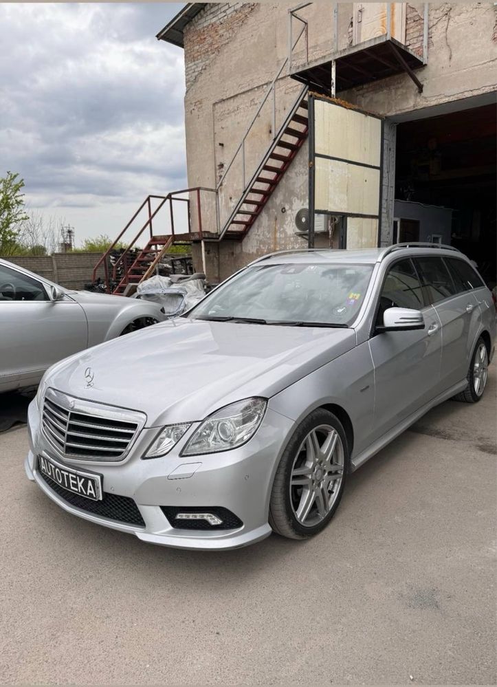 Фара Ксенон w212 Авторазборка w211 w213 w203 w204 w164 w166 w219