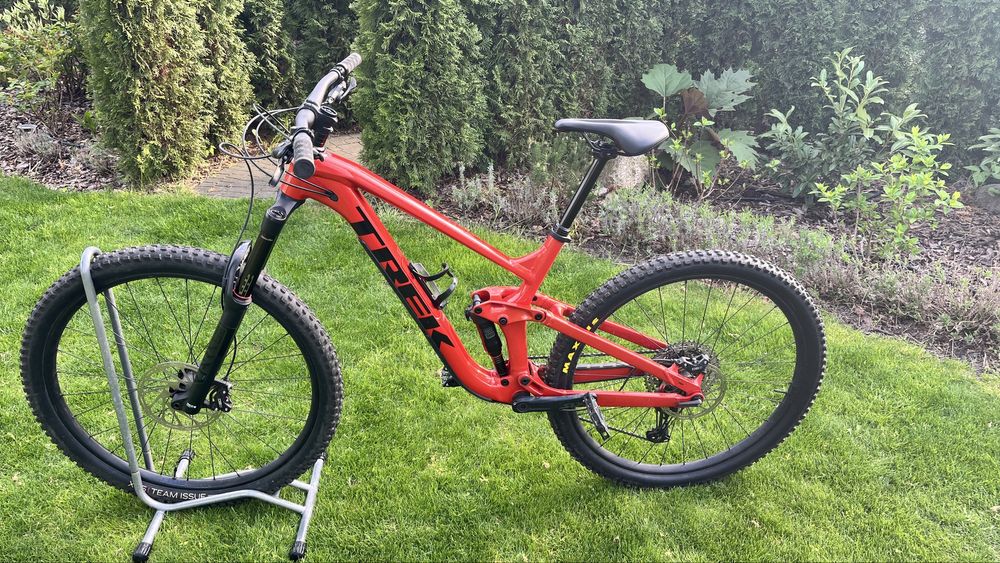 Trek SLASH 7 Deore/XT Lava roz. L