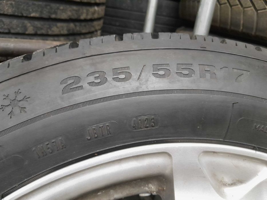 2x opony zimowe 235/55/17 Dunlop Winter Sport 5 2023r 8mm