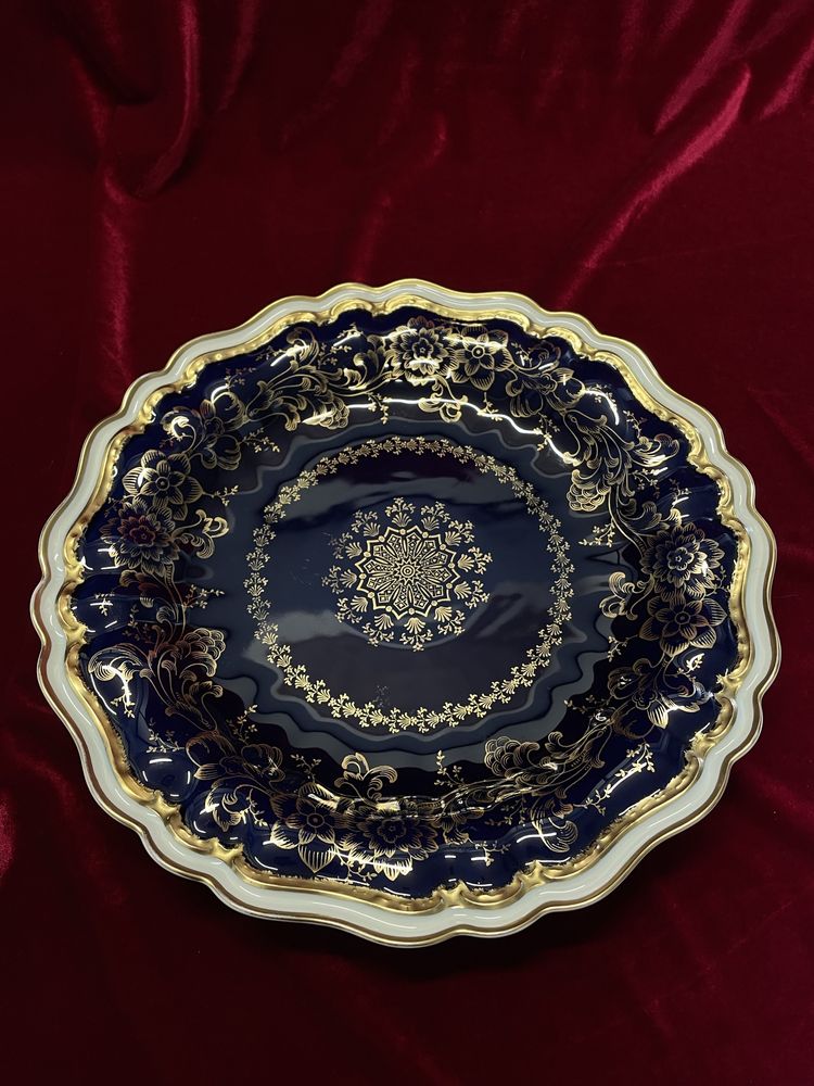 Luksusowa porcelanowa patera Rosenthal Cobalt Blue z bogatym złoceniem