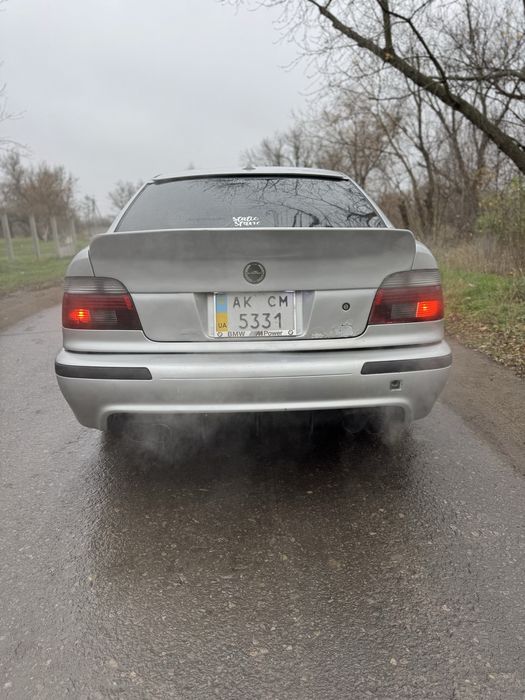 BMWe39 528i 2000г механика
